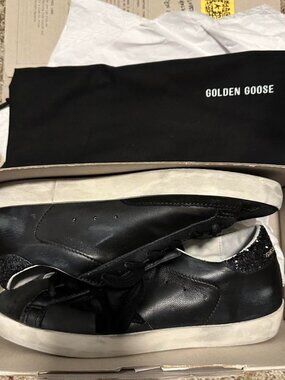 Women's Golden Goose Super-Star Low Top Sneaker 38 Black